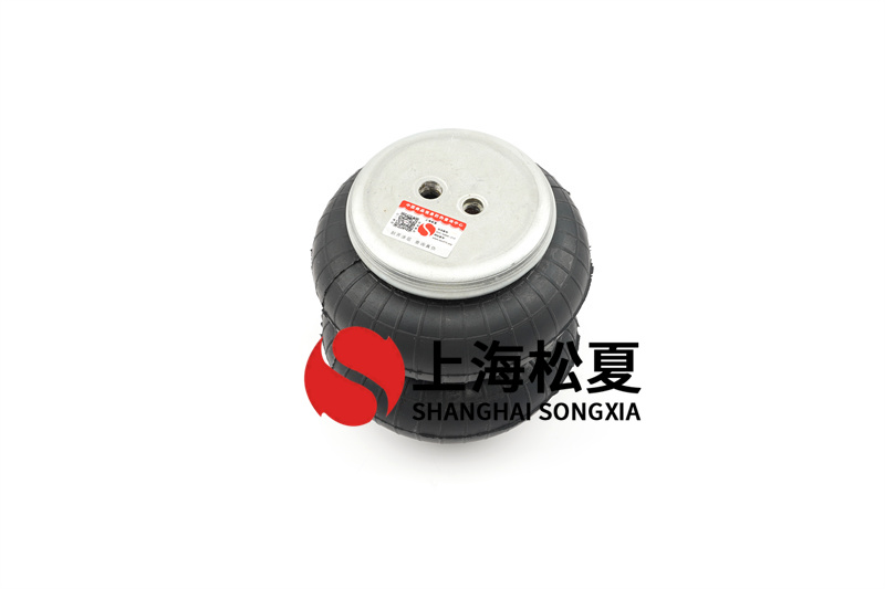 隨著我國(guó)橡塑產(chǎn)品產(chǎn)業(yè)的發(fā)展，橡塑產(chǎn)品的類(lèi)型和產(chǎn)量不斷增加，尤其是橡膠生產(chǎn)設(shè)備的不斷提高與生產(chǎn)工藝的不斷改進(jìn)，橡膠模具越來(lái)越多，模具的制造水平與模具復(fù)雜程度也越來(lái)越高越精致。自動(dòng)化、長(zhǎng)壽命已經(jīng)成為橡膠模具發(fā)展的趨勢(shì)。 CS型空氣彈簧減震器 空氣彈簧是空氣懸架系統(tǒng)的和重要組成部分，它利用空氣的壓縮彈性進(jìn)行工作，具有緩沖、減振和承載重量等功能。與普通鋼彈簧相比，空氣彈簧具有良好的彈性特性，因此其應(yīng)用范圍非常廣泛。 將空氣彈簧用于懸架系統(tǒng)可大大提高的行駛平順性。橡膠空氣彈簧按形狀可分為曲囊式、膜式和滾簡(jiǎn)式三大類(lèi)。按密封結(jié)構(gòu)形式可分為壓力自密封式、卷邊式、法蘭夾緊式、箍環(huán)密封式和混合式五大類(lèi)。其結(jié)構(gòu)由特性表層橡膠、度骨架層、性?xún)?nèi)層橡膠構(gòu)成。我定制的模具可以處理氣孔、缺膠、充氣尺寸變化大、窗簾線變薄、裂縫等問(wèn)題，也可以附著在空氣彈簧上，實(shí)現(xiàn)自我控制調(diào)整，減少。 該模具對(duì)生產(chǎn)空氣彈簧（甚至橡膠產(chǎn)品）具有重要意義，可提高空氣彈簧中橡膠氣囊的質(zhì)量。由于橡膠氣囊是空氣彈簧的重要組成部分，其質(zhì)量是決定空氣彈簧使用壽命的重要因素。使空氣彈簧具有良好的彈性特性。